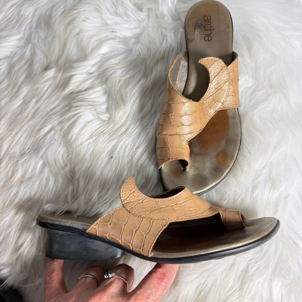 Arche Cuzco Croc Embossed Leather Toe Loop Slide Sandals Made in France Size 38